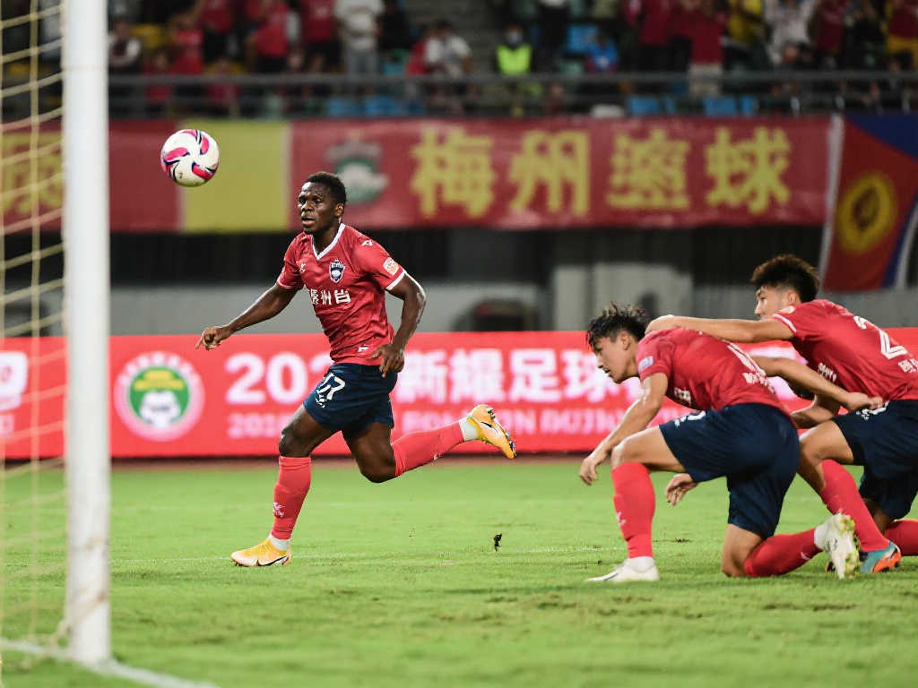 尤其是圣保 尤其是圣保